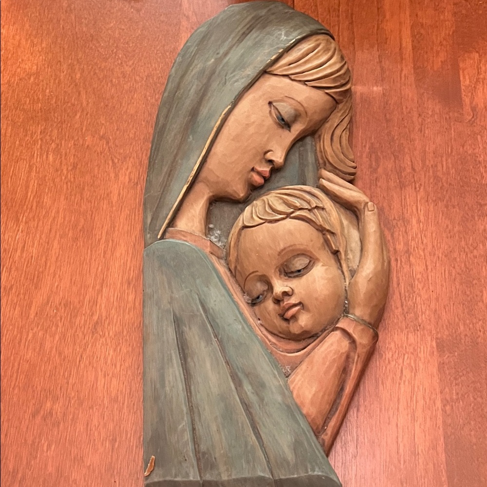 Vintage Blessed Mother With Jesus 3D Resin Wall Plaque ITALY Religion Christian